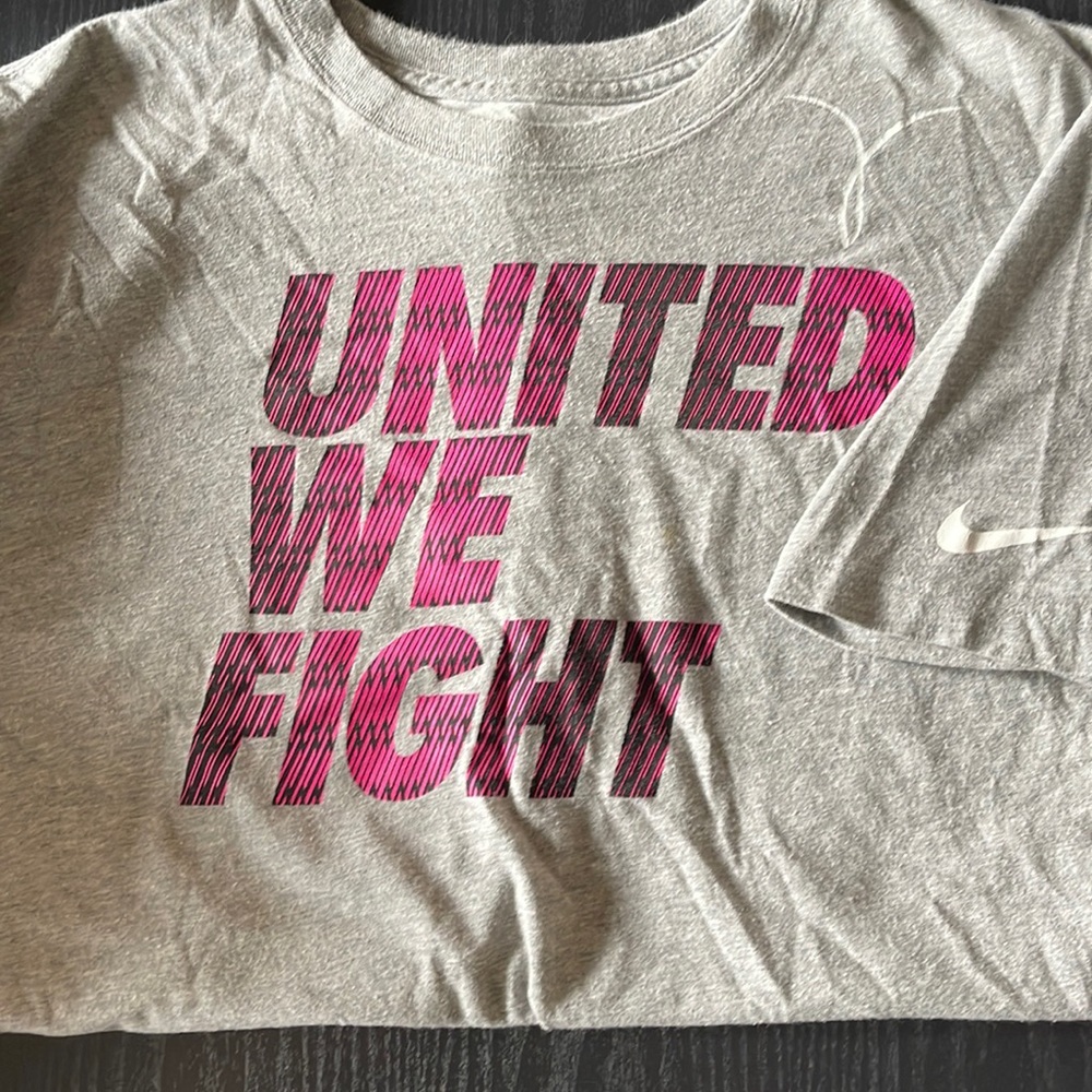 Nike tee